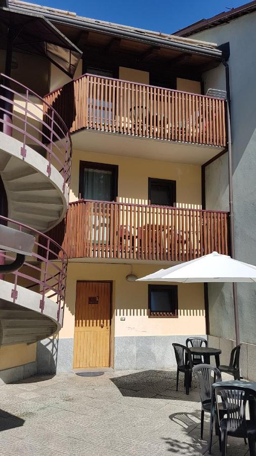 Residence Les Lacs Bardonecchia Exterior foto